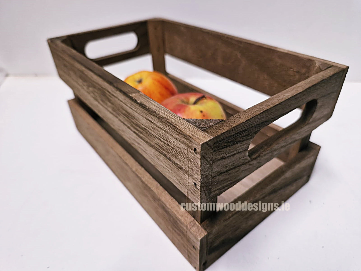 Wooden vintage table caddy pack of 10 Securit __label: Multibuy CustomWoodDesignsIrelandBrandedwoodecratesFruitcratesIrelanddisplaycratesirelandcustomisedcrateswoodencrates_5_270e2ddc-3705-4716-9490-9798400b61e9