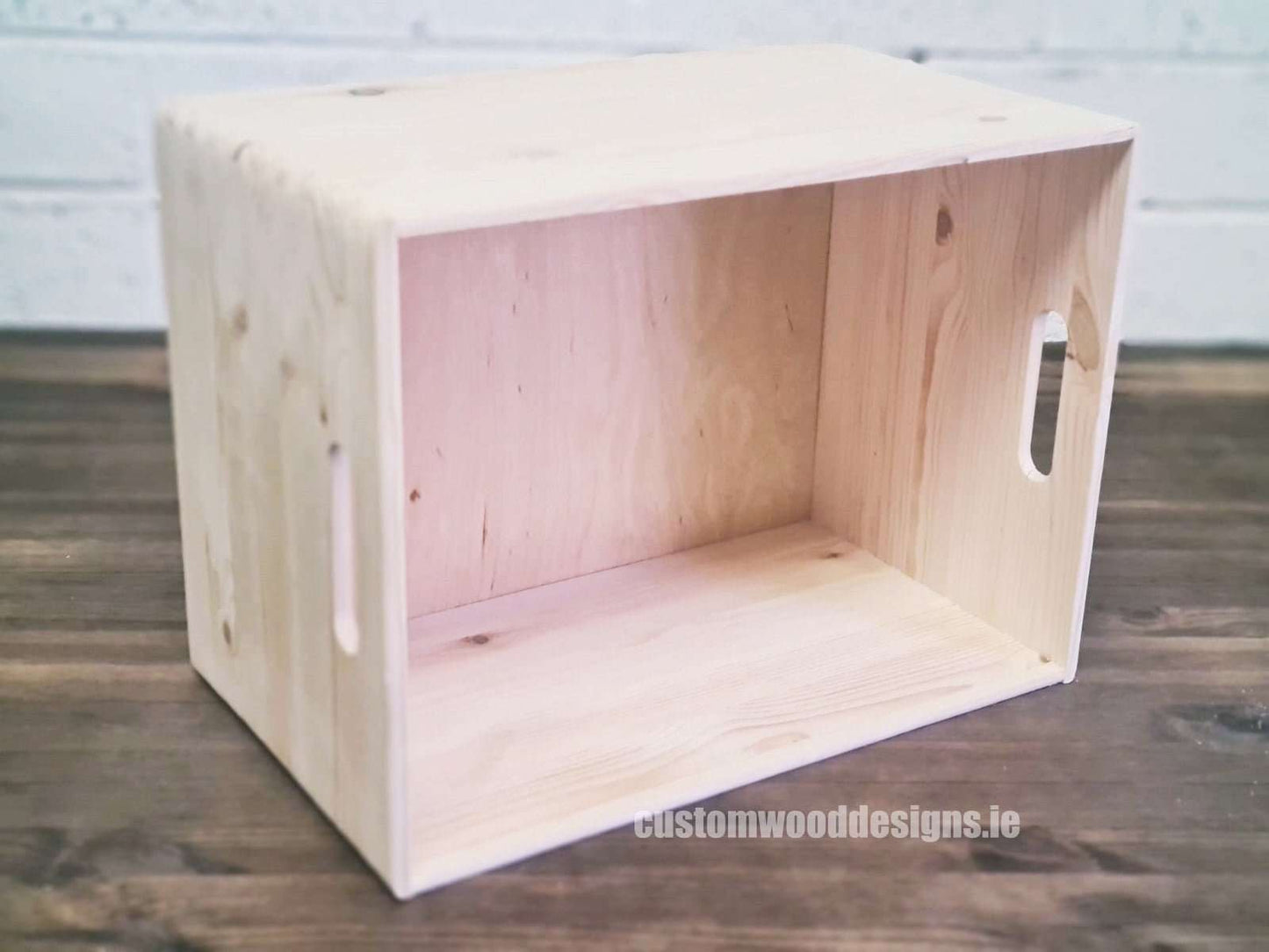 HighFive Pine Wood Box 40 X 30 X 23 cm OB5 Box with Handle pin bedroom deco box room deco wood wooden highfive-pine-wood-box-40-x-30-x-23-cm-ob5custom-wood-designsbox-with-handle-108517_e18b9b99-1d1d-46f8-8e82-5b8fff5419a7