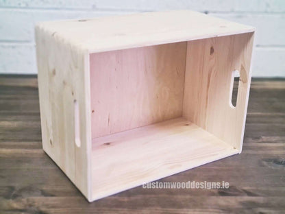 HighFive Pine Wood Box 40 X 30 X 23 cm OB5 Box with Handle pin bedroom deco box room deco wood wooden box-with-handle-default-title-highfive-pine-wood-box-40-x-30-x-23-cm-ob5-53611839226199