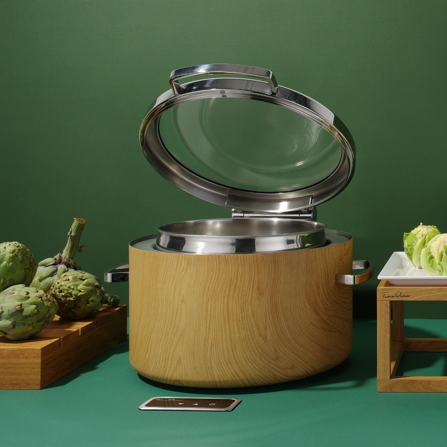 Fine Dine Madeira De Luxe 11L round induction warmer chafing dish with glass lid, ideal for serving hot dishes at events