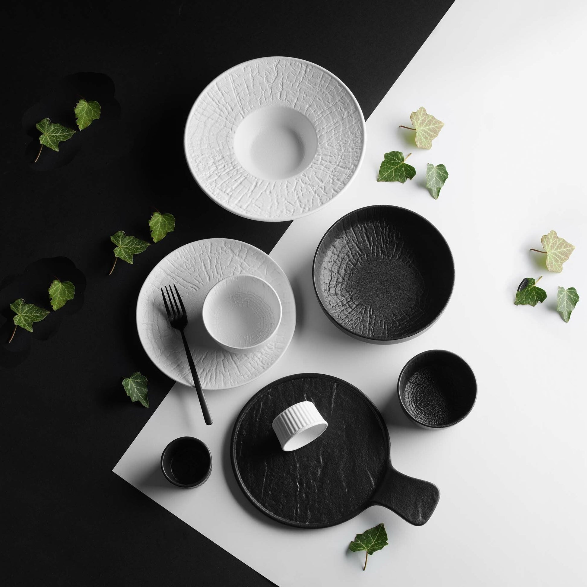 Rectangular plate by Fine Dine, 295x148mm, showcasing a sleek, modern design suitable for serving dishes.