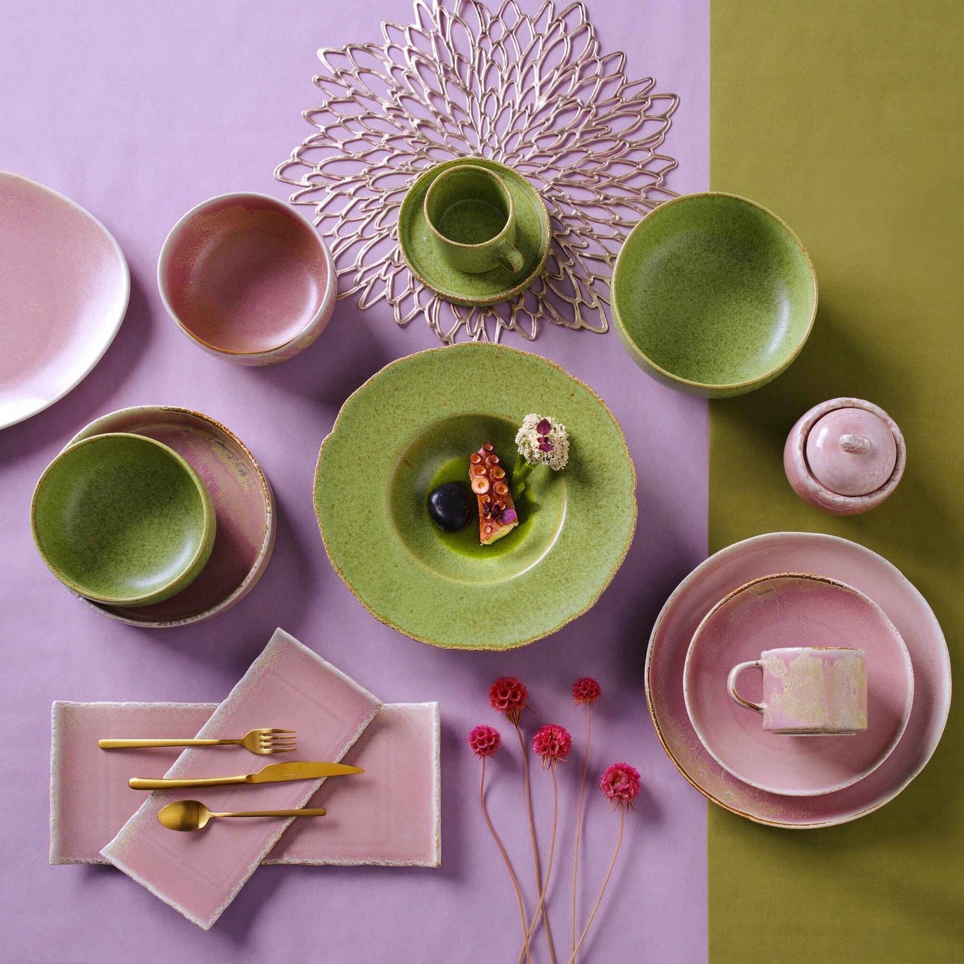 Fine Dine Edenic buffet bowl, 300mm, ceramic with a sleek finish, perfect for serving salads or side dishes at gatherings.