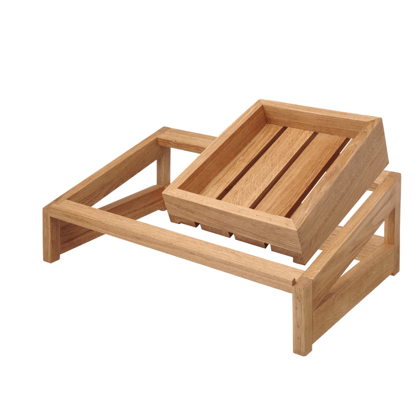 Madeira initial oak box GN 1/2 by Fine Dine, showcasing a sturdy wooden storage container with a natural oak finish.