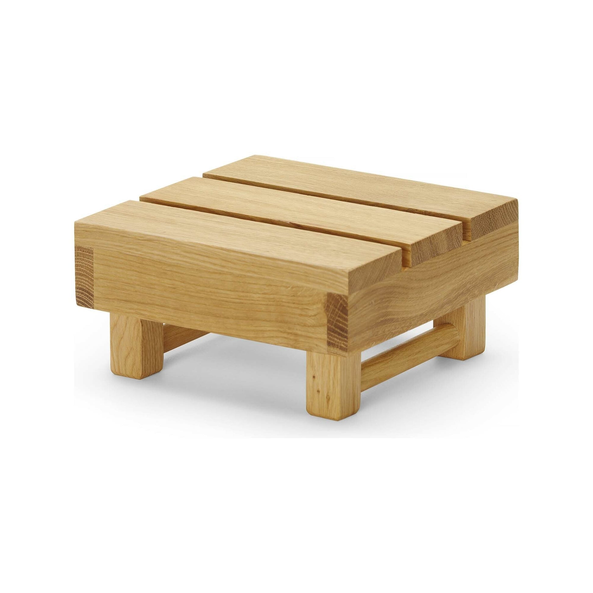 Madeira Oak Buffet Container by Fine Dine, 200x200x100mm, showcasing the wooden storage box with smooth finish and sturdy design.