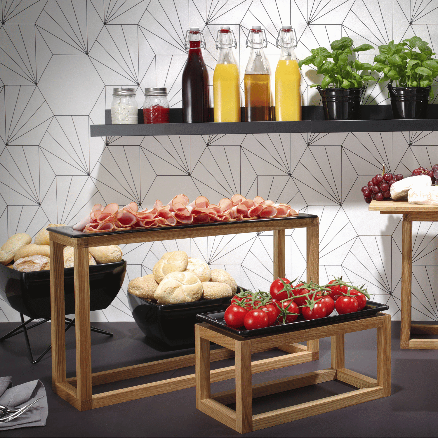 Vetro black glass tray GN 1/2 - CWDdisplays