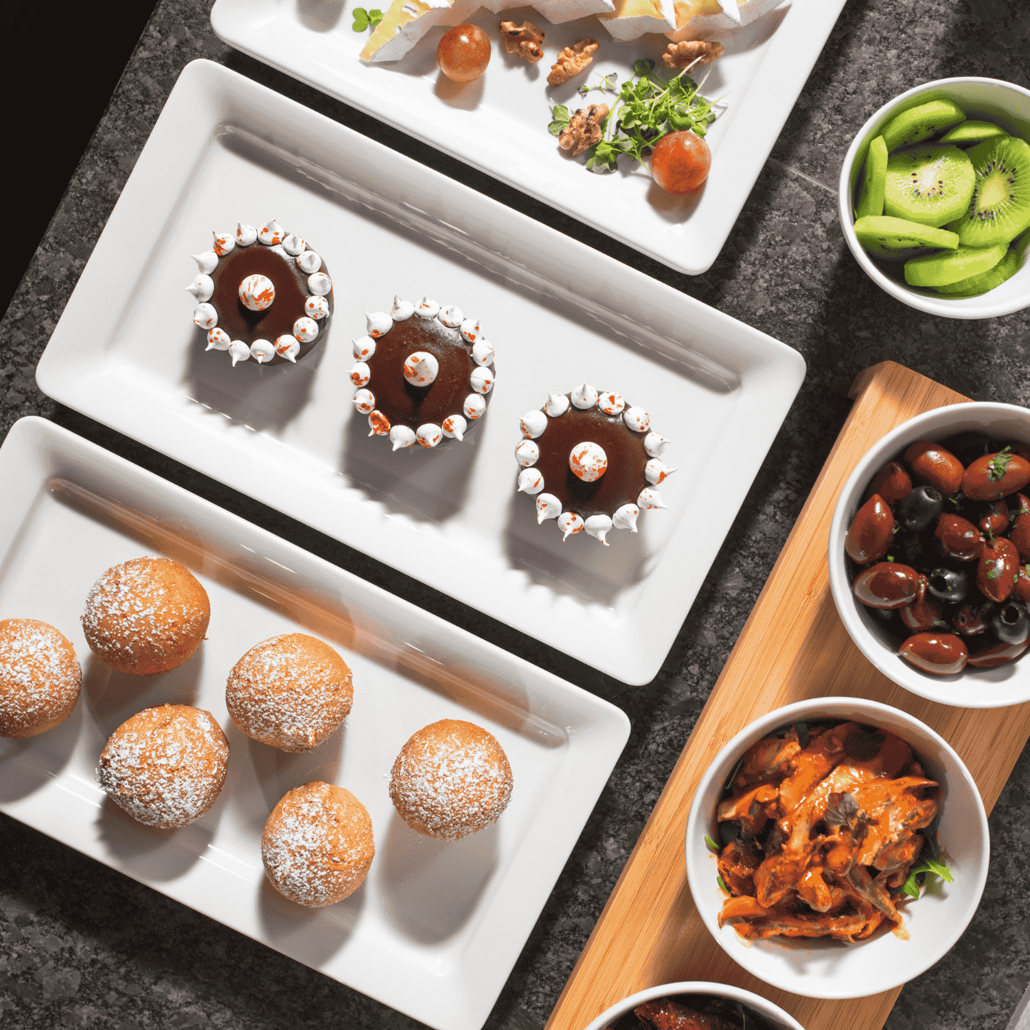 White 1/3 GN melamine tray by Fine Dine, rectangular food serving tray with sturdy melamine construction.