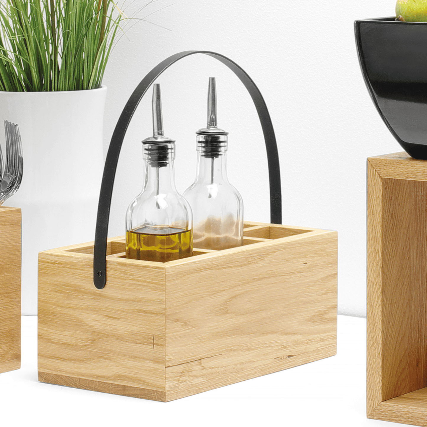 Fine Dine Madeira black box for cutlery and napkins, 280x180x120 mm, stylish table accessories storage container with compartments.