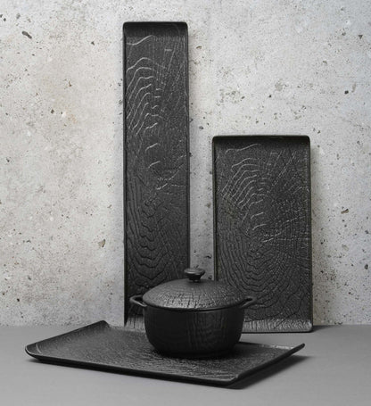 Rectangular Fine Dine Crust plate measuring 335x205mm with a smooth ceramic finish and minimalist design.